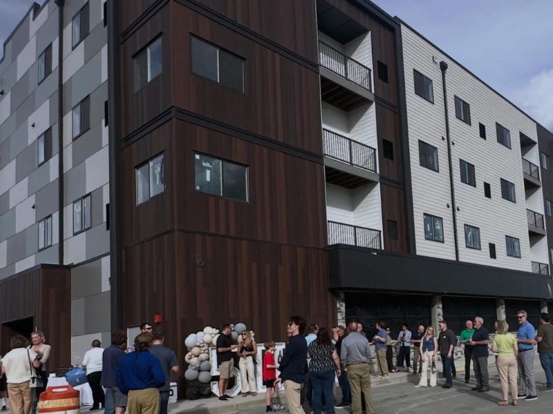 Image of 5th Street Apartment Complex